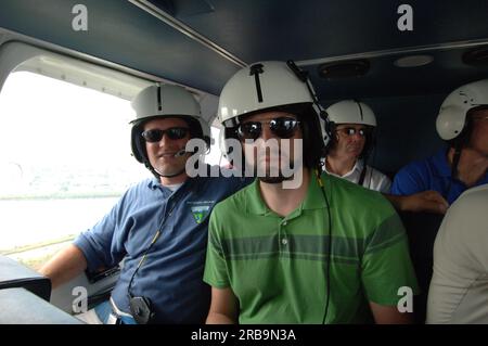 Il segretario Dirk Kempthorne in visita nella zona di New Orleans, Louisiana, dove ha incontrato e visitato il personale del Fish and Wildlife Service Foto Stock