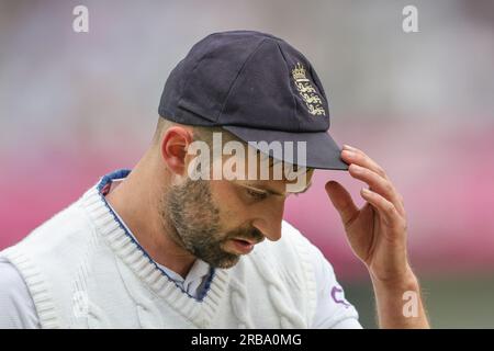 Mark Wood of England durante il LV= Insurance Ashes Third test Series Day 3 Inghilterra contro Australia presso Headingley Stadium, Leeds, Regno Unito, 8 luglio 2023 (foto di Mark Cosgrove/News Images) Foto Stock