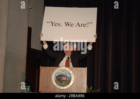 Incontro di addio al Main Interior per il segretario Gale Norton, con presentazioni di alti funzionari interni e presentazione del ritratto dipinto ufficiale di Norton Foto Stock