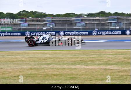 Towcester, Regno Unito. 8 luglio 2023. Silverstone, Towcester, Northamptonshire, Regno Unito, l'8 luglio 2023. Nyck De Vries, AlphaTauri durante le sessioni di qualificazione durante il Gran Premio di Formula 1 Aramco a Silverstone, Towcester, Northamptonshire, Regno Unito, l'8 luglio 2023. Crediti: Francis Knight/Alamy Live News Foto Stock