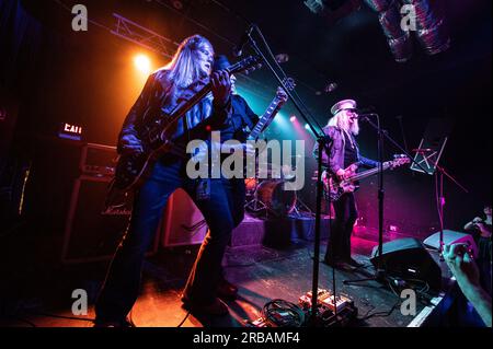 Clifton, New Jersey, USA. 7 luglio 2023. Gli Enuff'z'Nuff suonano dal vivo a Dingbats. Cristina Massei/Alamy Live News Foto Stock