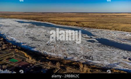 Aerea del fiume Irtysh, Kurchatov, sede dei fomer del Poligono di Semipalatinsk, Kazakistan Foto Stock