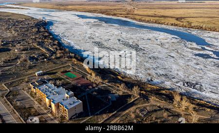 Aerea del fiume Irtysh, Kurchatov, sede dei fomer del Poligono di Semipalatinsk, Kazakistan Foto Stock