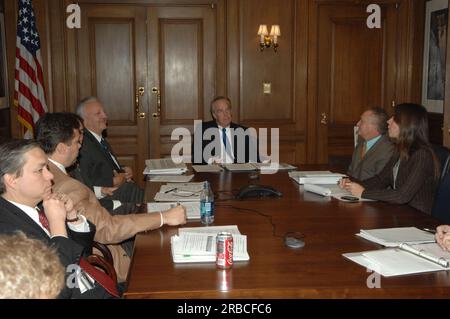 Incontro del Segretario Dirk Kempthorne con il personale senior, Main Interior Foto Stock