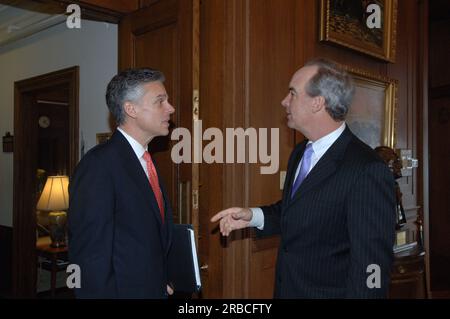 Il segretario Dirk Kempthorne e gli assistenti incontreranno al Main Interior con il governatore dello Utah Jon Huntsman Jr. E gli associati Foto Stock