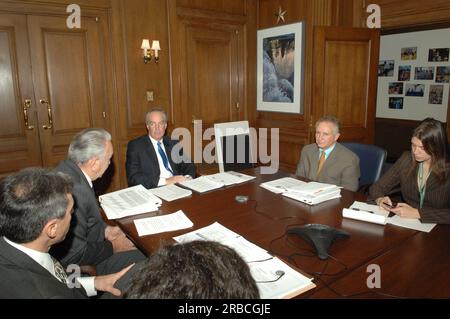 Incontro del Segretario Dirk Kempthorne con il personale senior, Main Interior Foto Stock