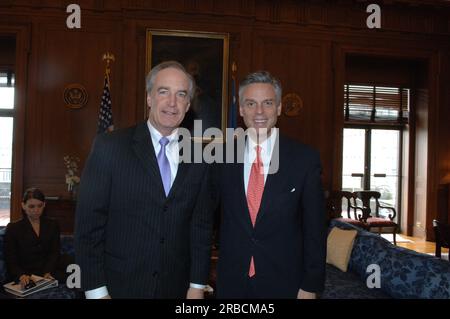 Il segretario Dirk Kempthorne e gli assistenti incontreranno al Main Interior con il governatore dello Utah Jon Huntsman Jr. E gli associati Foto Stock