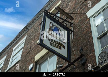 Il cartello del pub Blue Bell. Fossgate, York. Foto Stock