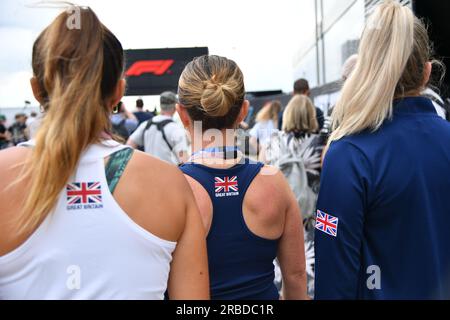 Silverstone, Regno Unito. 8 luglio 2023. SILVERSTONE, Inghilterra, 08. LUGLIO 2023; fan - Formula uno, Gran Premio di F1 BRITANNICO sul circuito di Silverstone - Formel 1 Grosser Preis von England, 08. Luglio 2023 - immagine, foto e copyright a pagamento © Anthony STANLEY/ATP Images (STANLEY Anthony/ATP/SPP) credito: SPP Sport Press Photo. /Alamy Live News Foto Stock