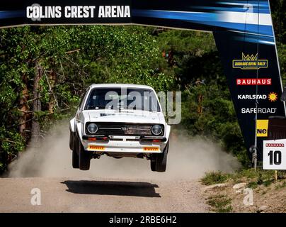 Karlstad, Svezia, 8 luglio 2023 SS 16 - COLIN'S 2 (POWER STAGE) ERC Bauhaus Royal Rally of Scandinavia Alister McRae (GBR) con il co-pilota Holly McRae, Ford Escort MK2 credito: PEO Mšller/Alamy Live News Foto Stock