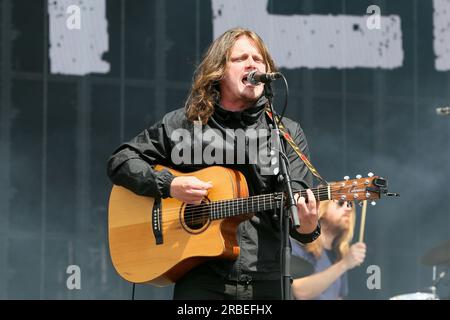 Glasgow, Regno Unito. 9 luglio 2023. Jamie Webster (Londra, 1994) è una cantante, cantautrice e musicista inglese. Un ex elettricista che inizialmente cantava cover nei pub locali nel centro di Liverpool. Crediti: Findlay/Alamy Live News Foto Stock