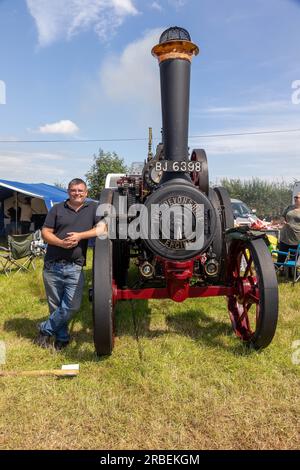 Daresbury, nr Warrington, Cheshire, Regno Unito. 9 luglio 2023. La Cheshire Steam Fair è un evento annuale che si svolge a Daresbury, vicino a Warrington, nel Cheshire. L'evento è stato istituito per oltre 30 anni ed è uno dei principali eventi a vapore nel Cheshire. Crediti: John Hopkins/Alamy Live News Foto Stock