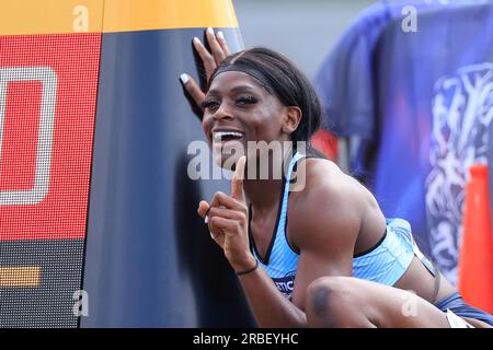 Manchester, Regno Unito. 9 luglio 2023. Daryll Neita festeggia la vittoria della finale femminile dei 200 m durante i Campionati di atletica leggera del Regno Unito alla Manchester Regional Arena, Manchester, Regno Unito, il 9 luglio 2023 (foto di Conor Molloy/News Images) a Manchester, Regno Unito il 7/9/2023. (Foto di Conor Molloy/News Images/Sipa USA) credito: SIPA USA/Alamy Live News Foto Stock