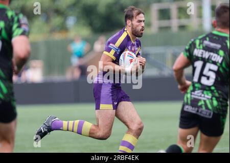 Newcastle, Regno Unito. 11 giugno 2023. Jay Chapelhow del Newcastle Thunder in azione durante il match per il BETFRED Championship tra Newcastle Thunder e Whitehaven RLFC a Kingston Park, Newcastle, domenica 9 luglio 2023. (Foto: Chris Lishman | mi News) crediti: MI News & Sport /Alamy Live News Foto Stock