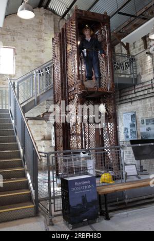 Aspetti interni ed esterni generali relativi al Centro culturale Heartland di Redruth, Cornovaglia. Foto Stock