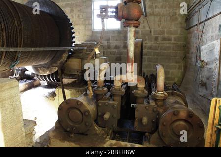 Aspetti interni ed esterni generali relativi al Centro culturale Heartland di Redruth, Cornovaglia. Foto Stock