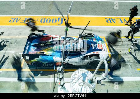 Monza, Italia. 9 luglio 2023. 94 PEUGEOT TOTALENERGIES fra M Peugeot 9X8 Hybrid Loic Duval (fra) P Gustavo Menezes (USA) P Nico Müller (CHE) durante il FIA WEC - 6 ore di Monza - Campionato del mondo Endurance all'autodromo di Monza il 9 luglio 2023 a Monza, Italia. (Foto di Fabio Averna/Sipa USA) credito: SIPA USA/Alamy Live News Foto Stock