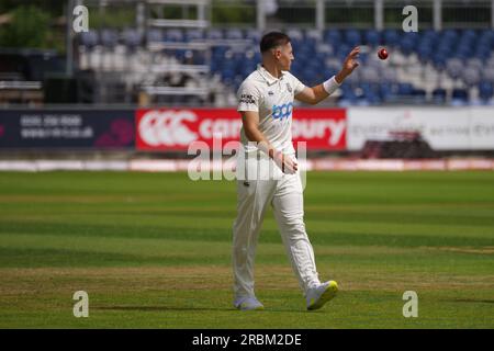 Chester le Street, 10 luglio 2023. Matthew Potts bowling per il Durham Cricket contro il Gloucestershire nella partita LV= County Championship Division Two a Seat Unique, Riverside, Chester le Street. Crediti: Colin Edwards/Alamy Live News Foto Stock