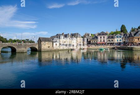 In giro a Sainte-Anne d'Auray, Morbihan, Bretagna, Francia, Europa Foto Stock