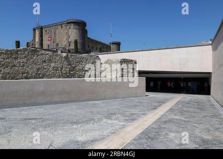 Napoli, Campania, ITALIA. 10 luglio 2023. 10/07/2023 Napoli, inaugurazione del nuovo sottopassaggio dal porto di Napoli a Piazza Municipio.nella foto: (Credito immagine: © Fabio Sasso/ZUMA Press Wire) SOLO USO EDITORIALE! Non per USO commerciale! Crediti: ZUMA Press, Inc./Alamy Live News Foto Stock