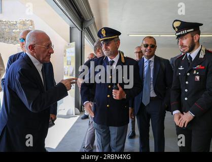 Napoli, Campania, ITALIA. 10 luglio 2023. 10/07/2023 Napoli, inaugurazione del nuovo sottopassaggio dal porto di Napoli a Piazza Municipio.nella foto: Il Presidente della regione Campania l'onorevole Vincenzo de Luca (Credit Image: © Fabio Sasso/ZUMA Press Wire) SOLO USO EDITORIALE! Non per USO commerciale! Crediti: ZUMA Press, Inc./Alamy Live News Foto Stock