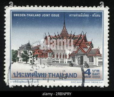 RUSSIA KALININGRAD, 2 GIUGNO 2016: Il francobollo stampato dalla Thailandia mostra il grande Palazzo (Dusit Maha Prasat sala del trono) a Bangkok, 2002 Foto Stock