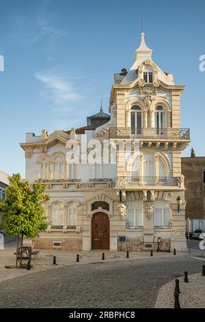 Bella Belmarco Mansion nel centro della città di Faro, Algarve, Portogallo. Foto Stock