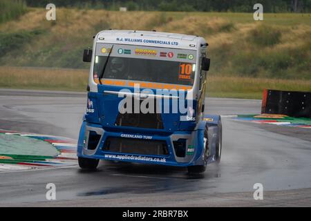Andover, Regno Unito. 8 luglio 2023. Qualifiche durante il British Truck Racing Championship al Thruxton Circuit di Andover, Regno Unito, l'8 luglio 2023. Foto di Chris Williams. Solo per uso editoriale, licenza necessaria per uso commerciale. Nessun utilizzo in scommesse, giochi o pubblicazioni di un singolo club/campionato/giocatore. Credito: UK Sports Pics Ltd/Alamy Live News Foto Stock