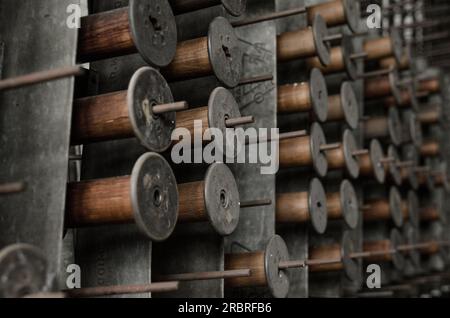 Lonaconing Silk Mill, uno degli ultimi mulini intatti del paese, si trova a Lonaconing, Maryland Foto Stock