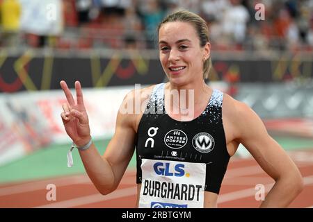 Kassel, Germania. 9 luglio 2023. Atletica leggera: Campionati tedeschi all'Auestadion. 200m, finale, donne. Gesti di Alexandra Burghardt. Credito: Swen Pförtner/dpa/Alamy Live News Foto Stock