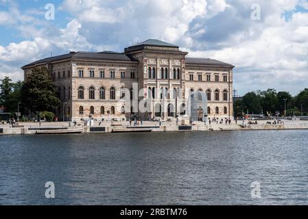 Stoccolma, Svezia - 6 luglio 2023 - Vista verso il Museo Nazionale svedese Foto Stock