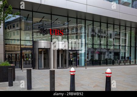 UBS London 5 Broadgate nella città di Londra - gli uffici UBS, progettati dagli architetti MAKE Ken Shuttleworth, sono stati aperti nel 2016 Foto Stock