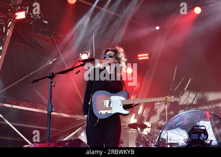 Anna Calvi in esibizione al Bristol Sounds, Bristol, Regno Unito. Giugno 25 2023. Foto Stock