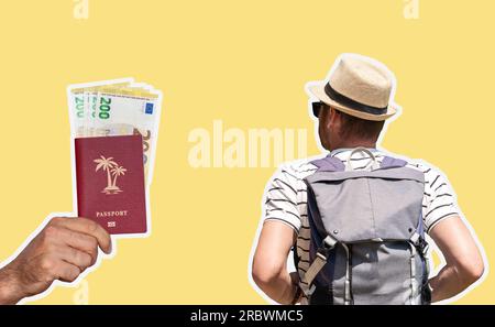 Concetto di viaggio, viaggiatore con vista posteriore con zaino e passaporto internazionale e banconote in euro in mano. Ritagliare l'immagine con sfondo giallo Foto Stock