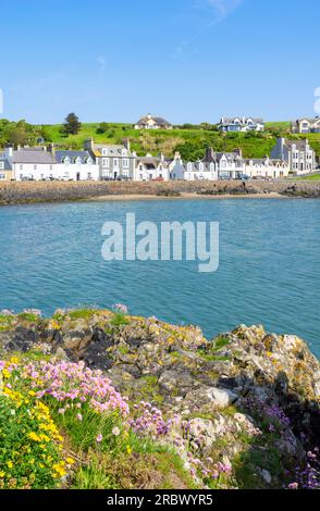 Porto di Portpatrick e villaggio di Portpatrick sulla penisola di Rhins of Galloway Dumfries and Galloway Scotland UK GB Europe Foto Stock