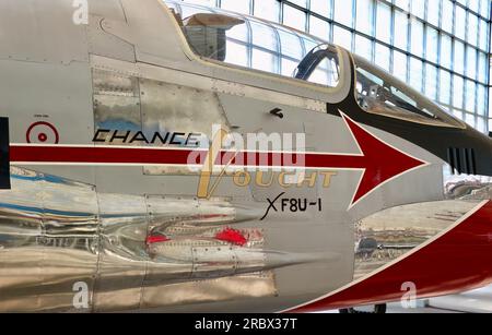 US Navy Vought (XF-8A) XF8U-1 Crusader 899 prototipo jet fighterThe Museum of Flight Seattle Washington State USA Foto Stock