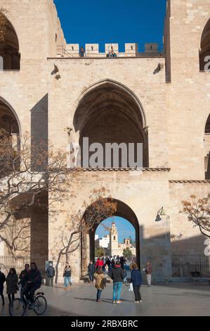 Porta de Serrans, Plaza dels Furs, Valencia, Spagna, Europa Foto Stock