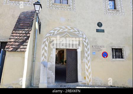 Durnstein, Wachau, bassa Austria, Austria. 7 luglio 2023. Il municipio di Durnstein Foto Stock