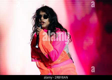 Madrid, Spagna. 8 luglio 2023. M.I.A., pseudonimo di Maya Arulpragasam, rapper e cantante britannica, si esibisce durante il terzo giorno del festival Mad Cool 2023 a Villaverde, Madrid. La sua musica combina elementi di alternative, danza, elettronica, hip hop e World Music con strumenti e campionamenti elettronici. (Immagine di credito: © Guillermo Gutierrez Carrascal/SOPA Images via ZUMA Press Wire) SOLO USO EDITORIALE! Non per USO commerciale! Foto Stock