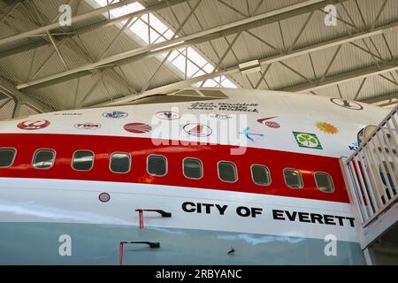 Grafica sulla parte anteriore della fusoliera del primo Jumbo jet RA001 Boeing 747-121 il Museum of Flight Seattle Washington State USA Foto Stock