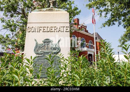 Forsyth, Georgia, Forsyth Courthouse Square, monumento commemorativo della guerra civile confederata Foto Stock