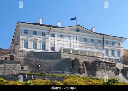 Tallinn, Estonia - 16 giugno 2019: La Stenbock House ospita il governo della Repubblica di Estonia e la Cancelleria di Stato. Foto Stock