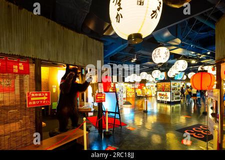 Fukuoka, Giappone - Novembre 21 2022: Statium ramen situato al 5th° piano di Canal City, collezioni di ristoranti ramen con ogni stile di ramen tra Ky Foto Stock