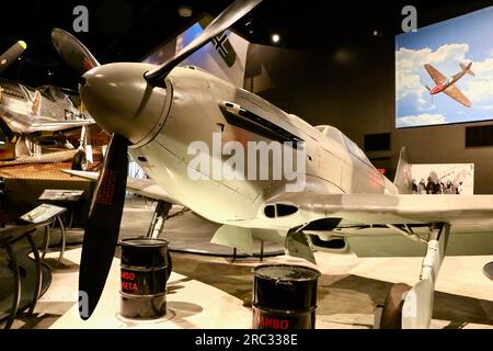 Yakovlev Yak-9U Frank, aereo da combattimento russo della seconda guerra mondiale in mostra al Museum of Flight Seattle, Washington State USA Foto Stock