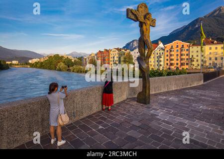 Innsbruck, Inn River, Chiesa dei Gesuiti, Tirolo, Austria Foto Stock