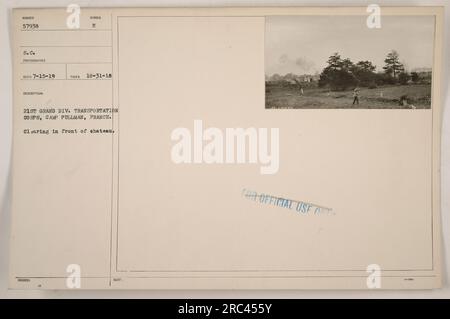 Camp Pullman, Francia. Radura di fronte al castello, fotografata il 31 ottobre 1918. Questa immagine appartiene al ventunesimo Gran Div. Corpo dei trasporti. Fotografo: SECD. Foto numero: 57938 S.C. Descrizione simbolo: E. non solo per uso ufficiale." Foto Stock