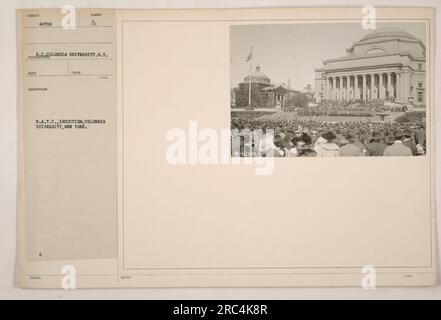 I soldati sono stati introdotti nella S.A.T.C. alla Columbia University di New York. La foto è stata scattata durante una cerimonia di induction all'università. I soldati sono visti in formazione, pronti ad iniziare il loro addestramento militare. Foto Stock