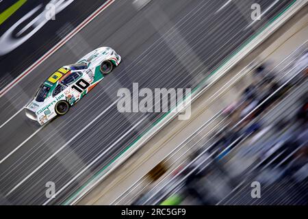 Hampton, Georgia, USA. 8 luglio 2023. NASCAR Xfinty driver, Justin Haley (10) corre fuori dalla curva quattro durante l'Alsco Uniforms 250 all'Atlanta Motor Speedway di Hampton GA. (Immagine di credito: © Walter G. Arce Sr./ZUMA Press Wire) SOLO USO EDITORIALE! Non per USO commerciale! Foto Stock