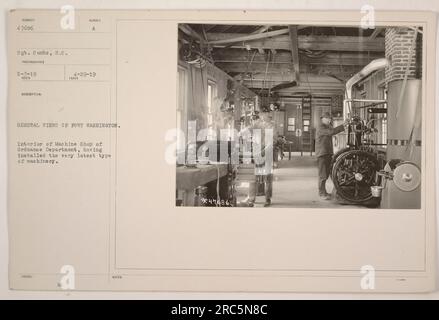 Vista generale di Fort Washington che mostra l'interno del Machine Shop del Ordnance Department. L'officina è dotata dei macchinari più recenti. Questa foto è stata scattata dal sergente Combs il 3 maggio 1919. La descrizione e il numero di emissione indicano che sono stati adottati il 29 aprile 1919. Foto Stock