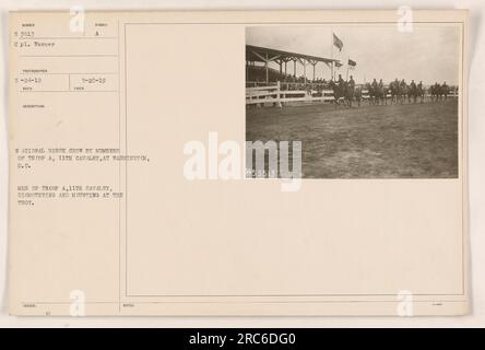 Troop A, 11th Cavalry che partecipa al National Horse Show a Washington, D.C. - La foto mostra uomini della Troop A che smontano e montano cavalli durante il trotto. La foto è stata scattata il 24 maggio 1919 dalla Cpl. Warner con il numero 5-3513 C PL. E' stato ricevuto con una descrizione di un evento di trotto. Foto Stock